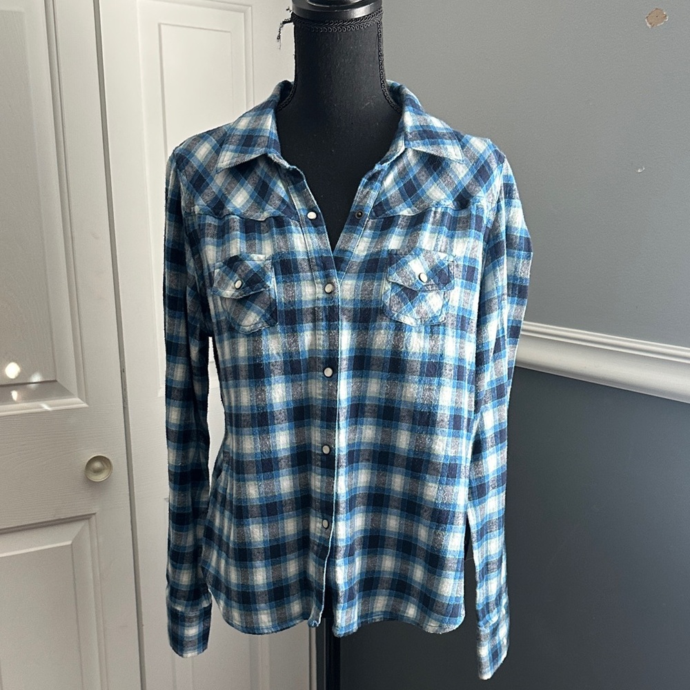 Mossimo Supply Co. Blue Plaid Button Down flannel Shirt